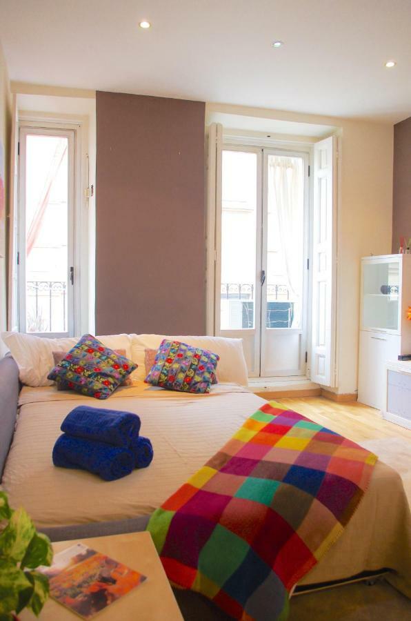 Ferienwohnung Modern And Lovely In Chueca Madrid Exterior foto