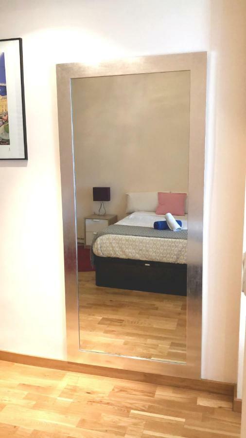Ferienwohnung Modern And Lovely In Chueca Madrid Exterior foto